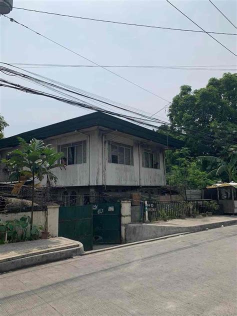 Sauyo, Eastern Manila District .